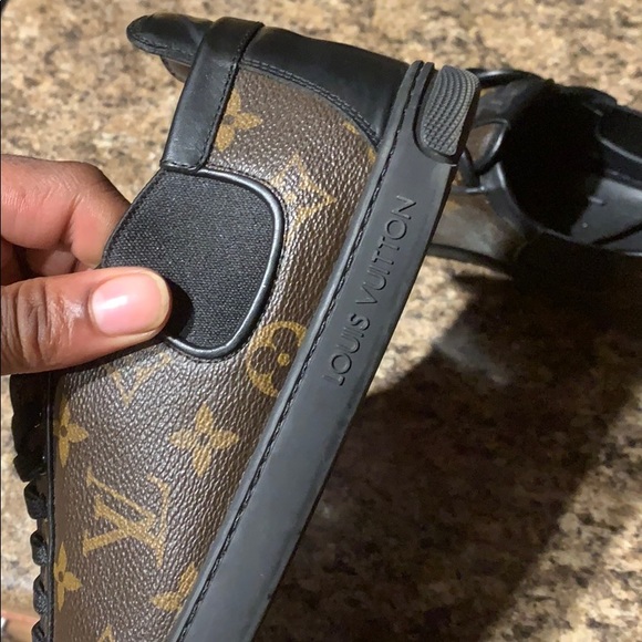 Louis Vuitton sneakers  100% real condition  7/10 - Picture 3 of 5